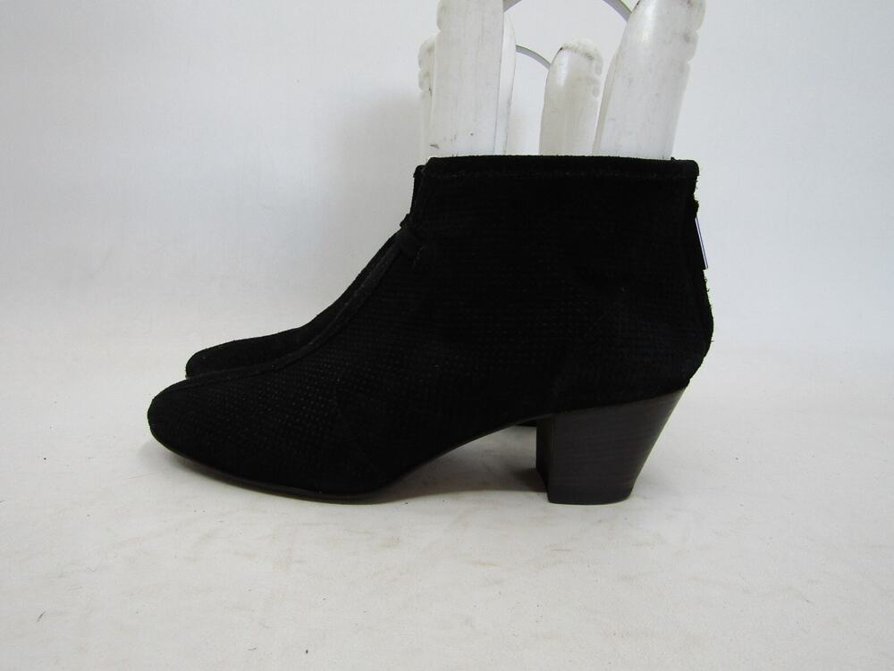 Aquatalia Womens Size 8.5 Black Suede Zip Ankle Fashion Boots Booties